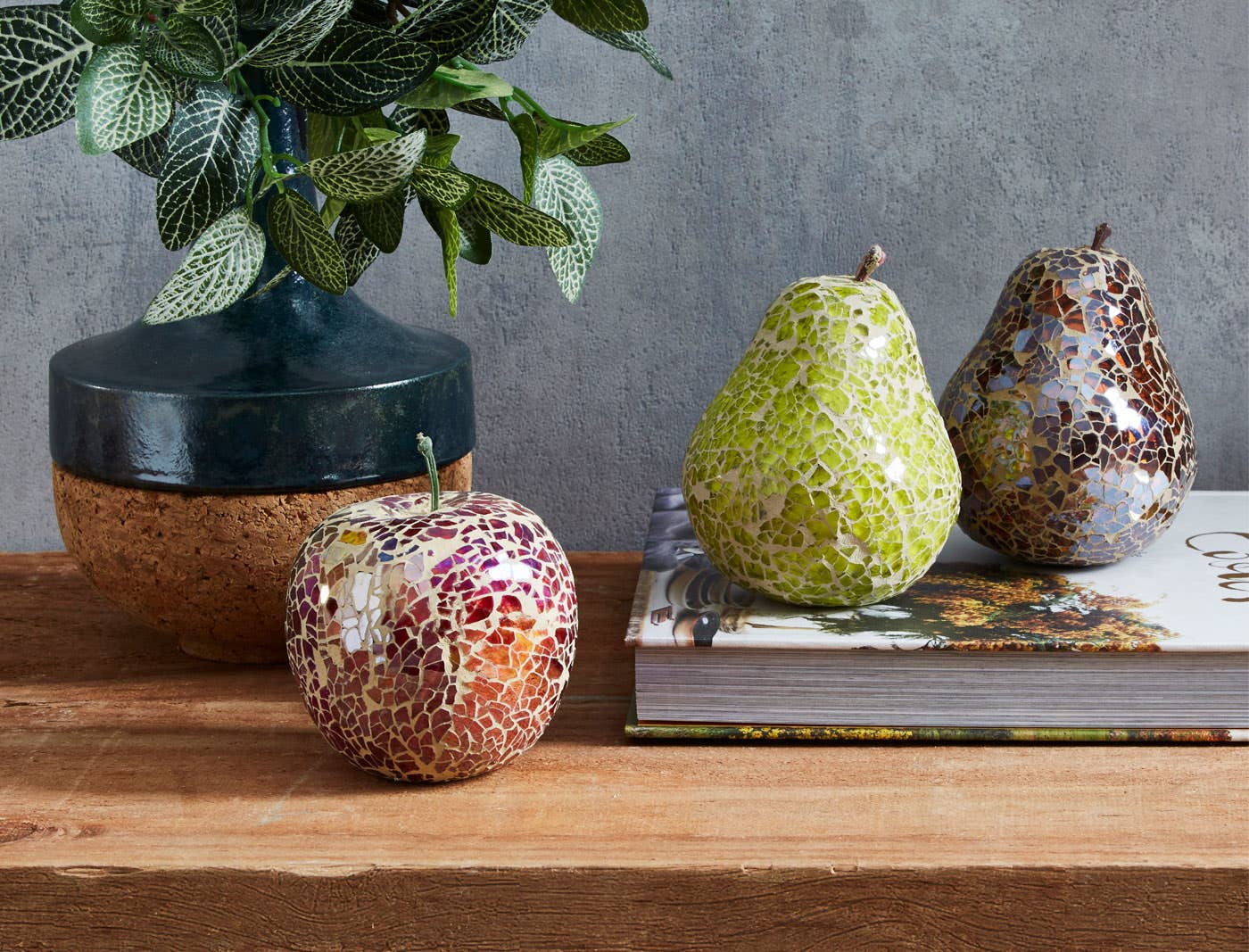 Crackle Pear Decoration - Green